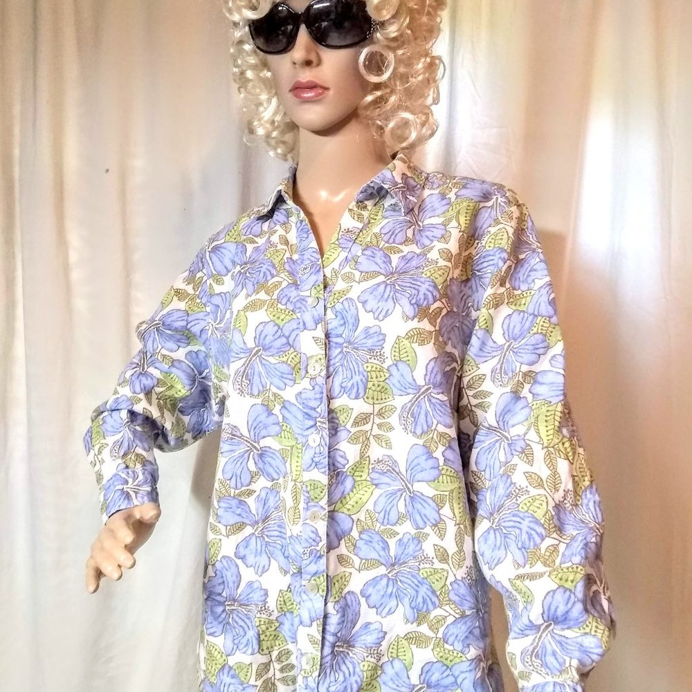 Top by Studio Works